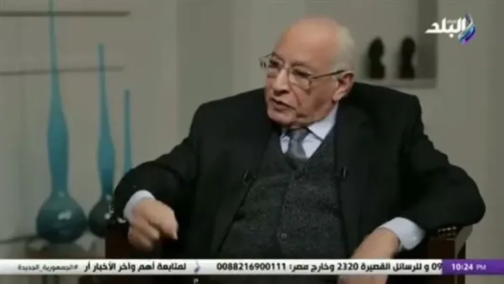 علي الدين هلال: الدولة ملزمة بتحقيق أهداف الخطة الموضوعة في 2030