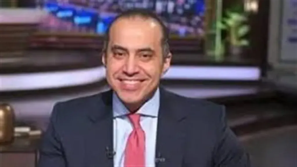 المستشار محمود فوزي يعلق على اعتلاء 3 سيدات منصة البرلمان في الجلسة الافتتاحية