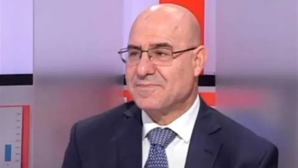 محلل سياسي لبناني: احذر من منح إسرائيل ذرائع في ملف حصر السلاح