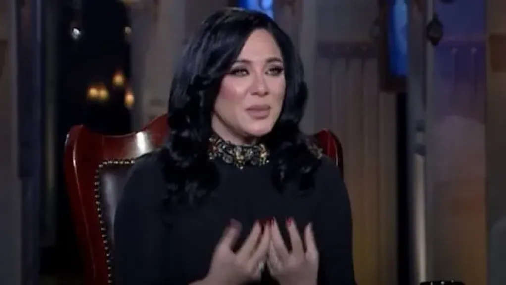 الجهل ليس عيبًا لكن السخرية إهانة.. سلاف فواخرجي تعتذر للشعب الأمازيغي