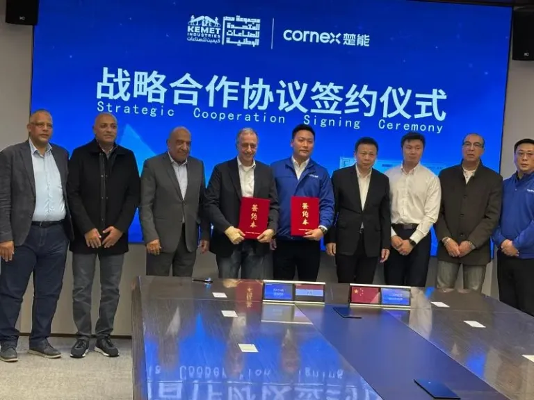 وزير الكهرباء يشهد مراسم توقيع اتفاقية تعاون استراتيجي لتوطين صناعة بطاريات تخزين الطاقة