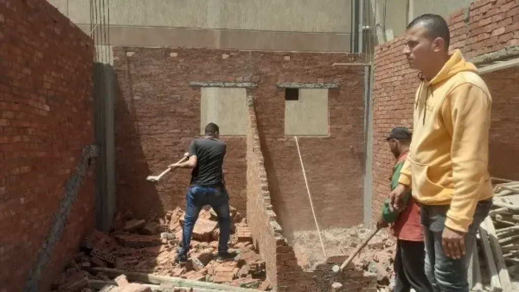 محافظ الإسكندرية يوجه بمواصلة الجهود للتصدي لمخالفات البناء العشوائي