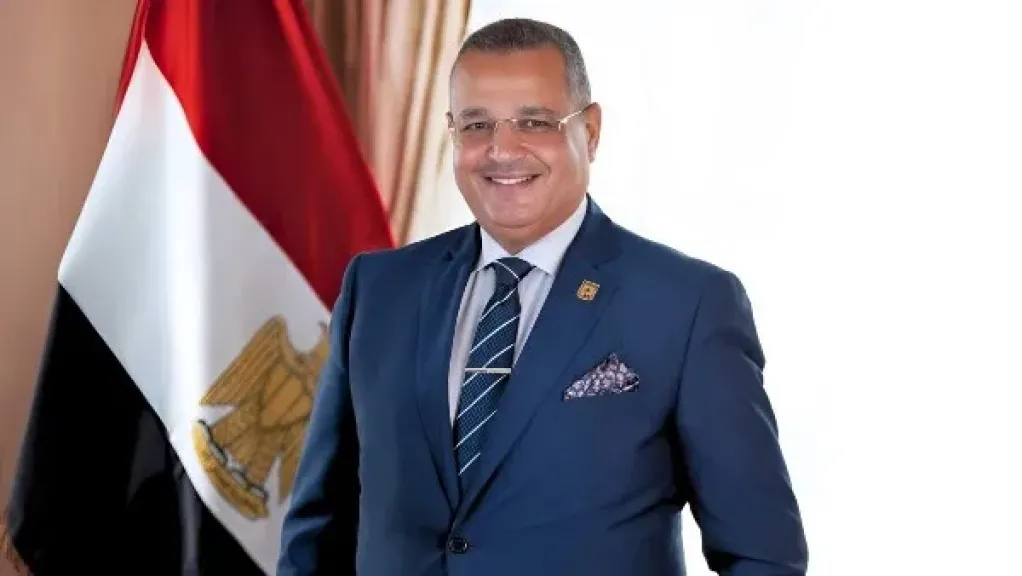 محافظ جنوب سيناء يقر خفض مصروفات المدرسة اليابانية 30%