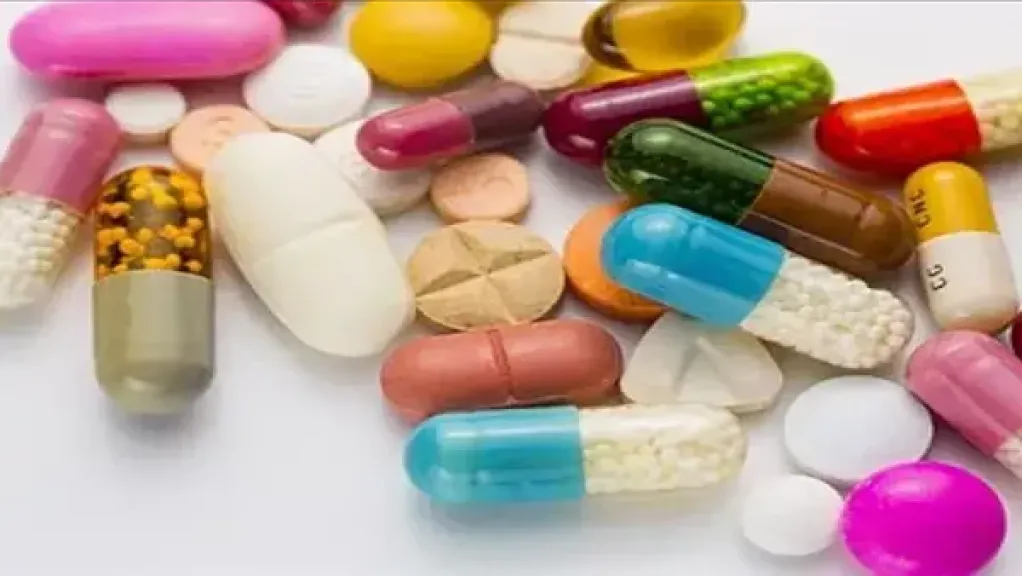 رئيس لجنة التصنيع الدوائي: قرار هيئة الدواء لا يمنع التركيبات الصيدلية إلا للحالات العقيمة