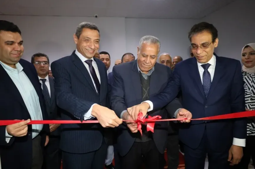 افتتاح مكتب للتوثيق والخدمات القنصلية بالسويس