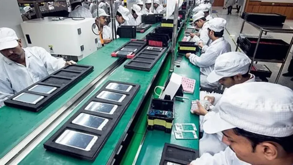 تنظيم الاتصالات: مصر صنعت أكثر من 10 ملايين هاتف خلال 2025