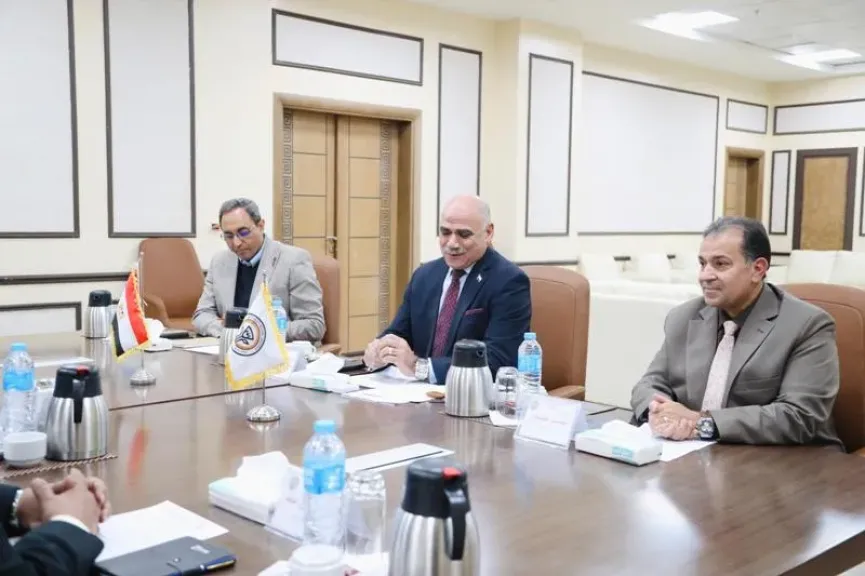 مجلس أمناء جامعة جنوب الوادي الأهلية يعتمد خطط الفصل الدراسي الجديد ودعم المنح