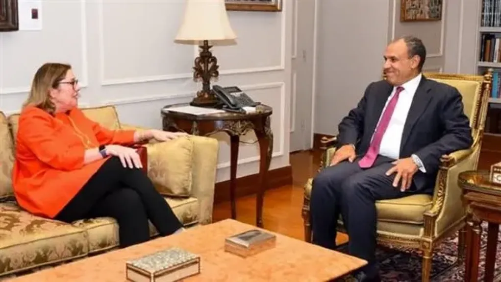 وزير الخارجية يستقبل المديرة العامة للقوة متعددة الجنسيات في سيناء