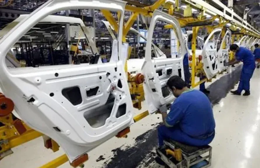 مصر ترسم مستقبلها الصناعي.. توطين السيارات الكهربائية ومراكز الصلب العملاقة