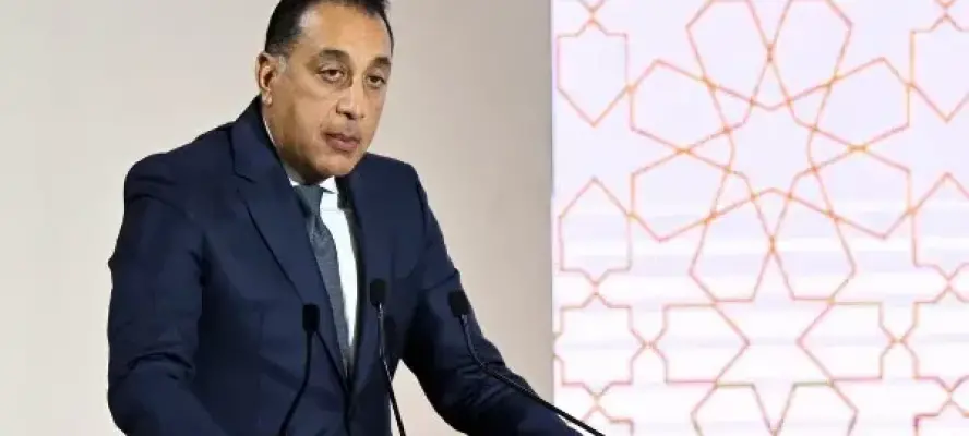 رئيس الوزراء يتابع تنفيذ إجراءات تطوير مرفق مياه الشرب والصرف الصحي