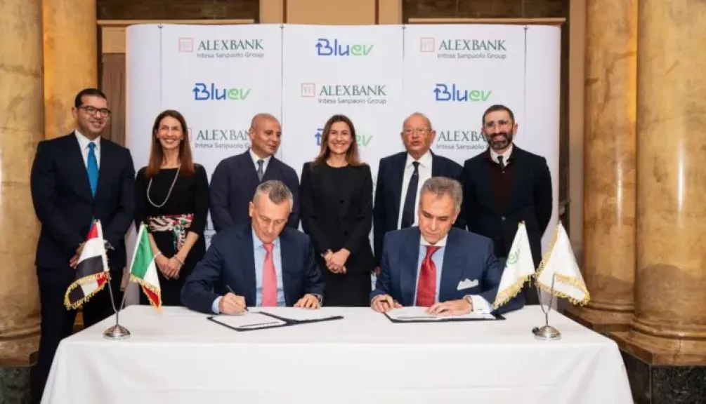 بنك الإسكندرية يوقع مذكرة تفاهم مع شركة «بلو إي ڤي» لتمويل الدراجات الكهربائية