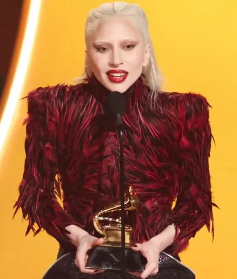 جرامي الـ68.. مايهيم يفوز بجائزة أفضل ألبوم بوب غنائي