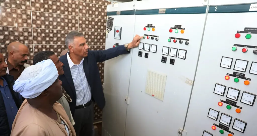 بدء التشغيل التجريبي لمشروع الصرف الصحي المتكامل لتجمع قروى الطوناب بإدفو