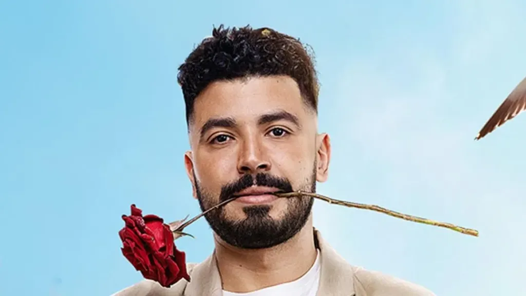 محمد أنور : أسعى دائمًا لتقديم أدوار مختلفة تُظهر قدراتي الحقيقية كممثل