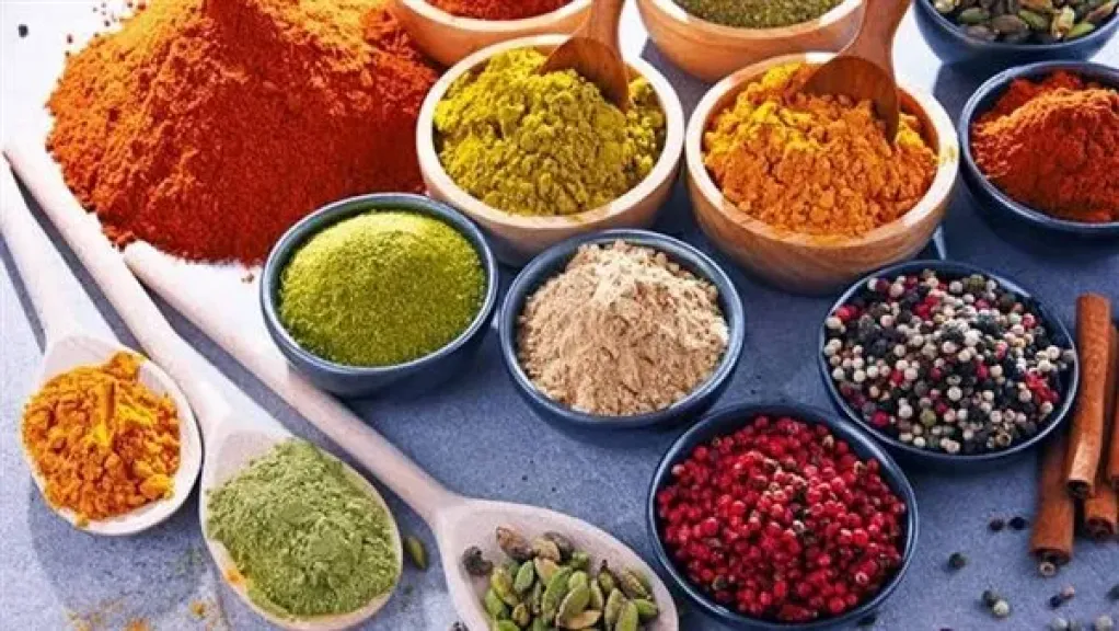 شعبة العطارة : استقرار أسعار البهارات في رمضان