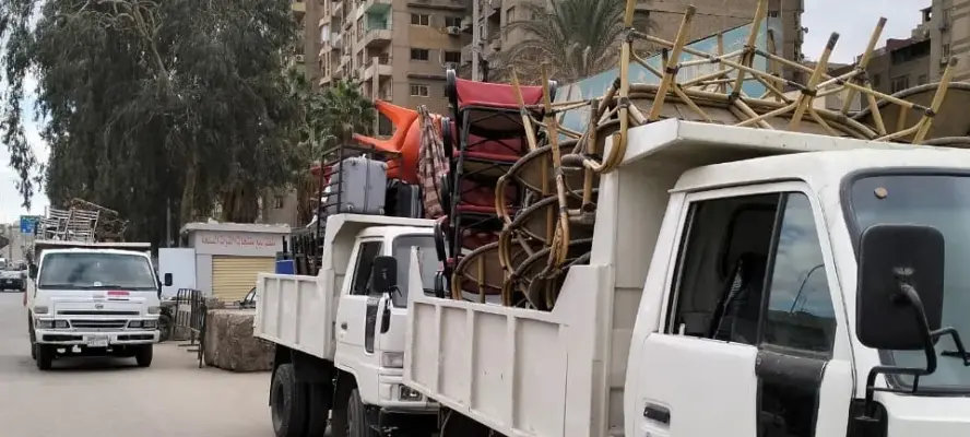 رفع 120 إشغال طريق خلال حملة لإعادة الانضباط بشوارع رشيد وبدر