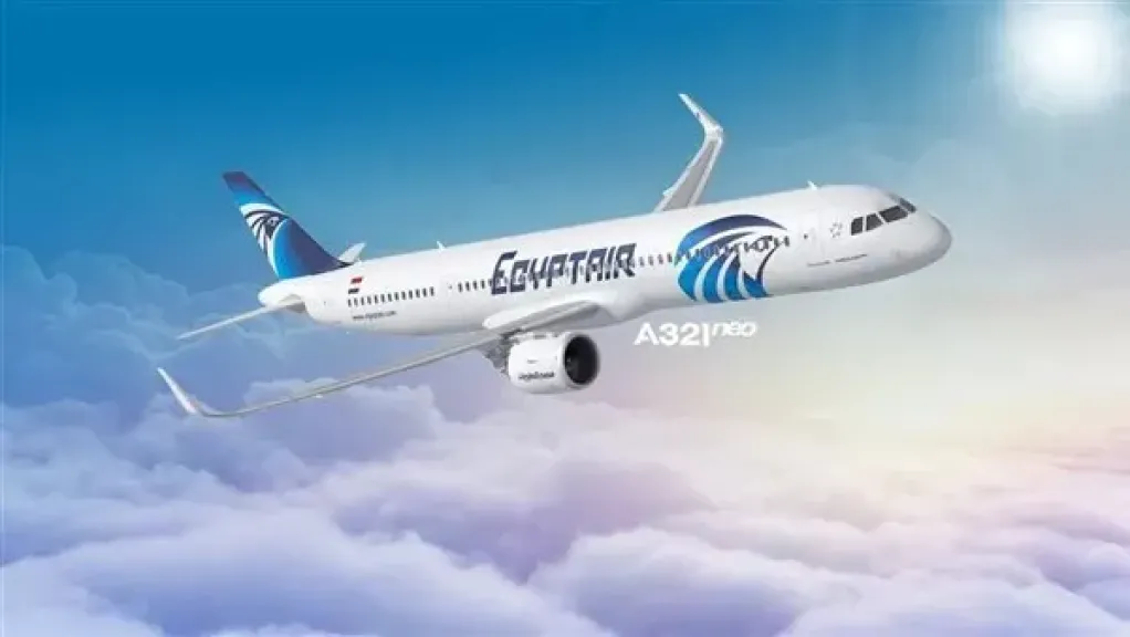 جناح مصر للطيران يشهد نشاطا مكثفا واجتماعات تسويقية لتنشيط الحركة السياحية إلى مصر