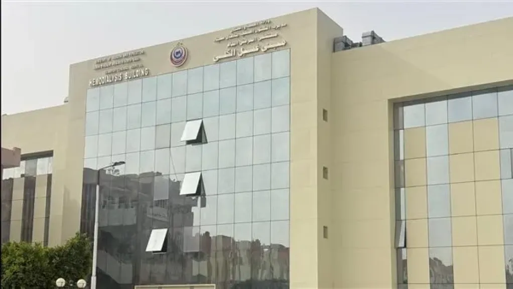 وزير الصحة يتلقى تقريرًا عن المرور الميداني على 35 مشروعًا صحيًا بـ12 محافظة