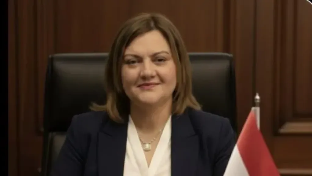 ماريان شحاتة تحذر: الاستخدام المبكر للذكاء الاصطناعي يفقد الأطفال هويتهم التعبيرية