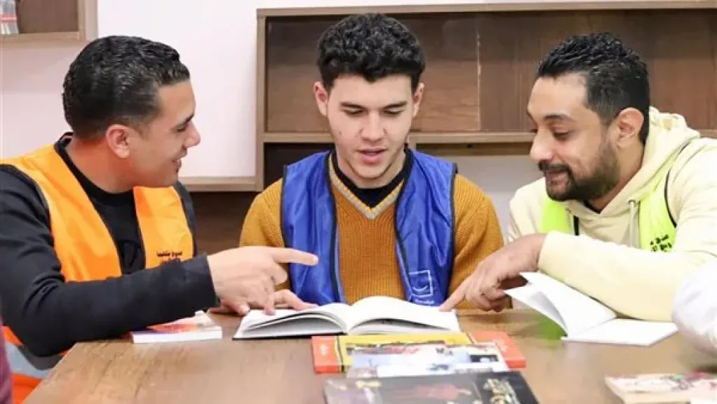 مؤسسة ”حياة كريمة” تهدي مراكز الإدمان 14 ألف كتاب عن الصحة النفسية والاجتماعية والدينية