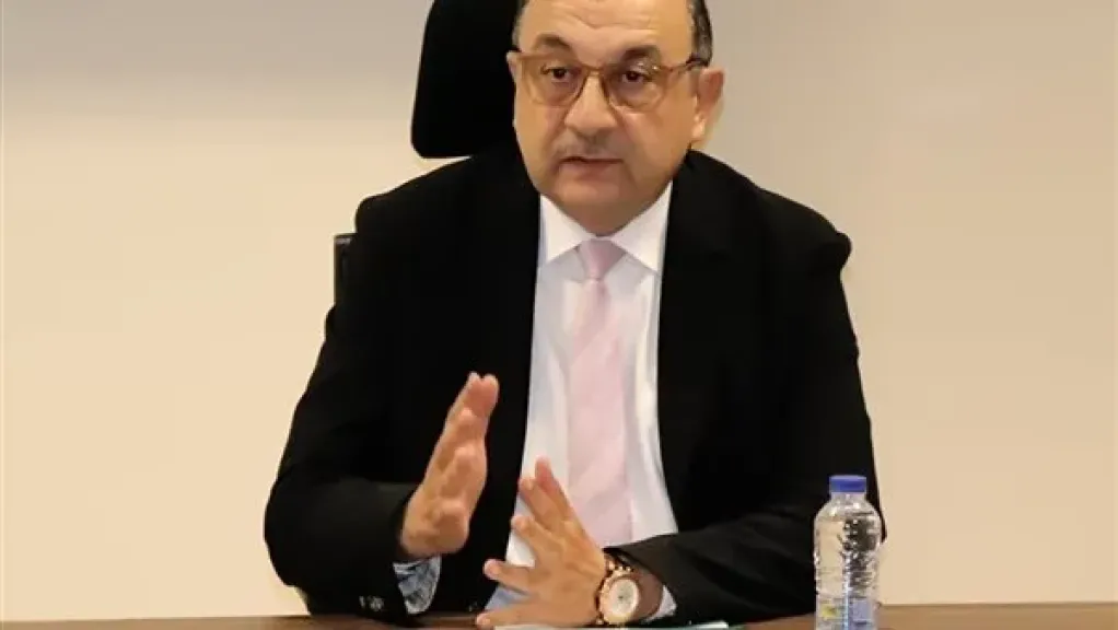 بعد 10 سنوات| إسدال الستار على وزارة قطاع الأعمال العام رسميًا.. وضم الشركات لوزارات الاستثمار والصناعة والإسكان