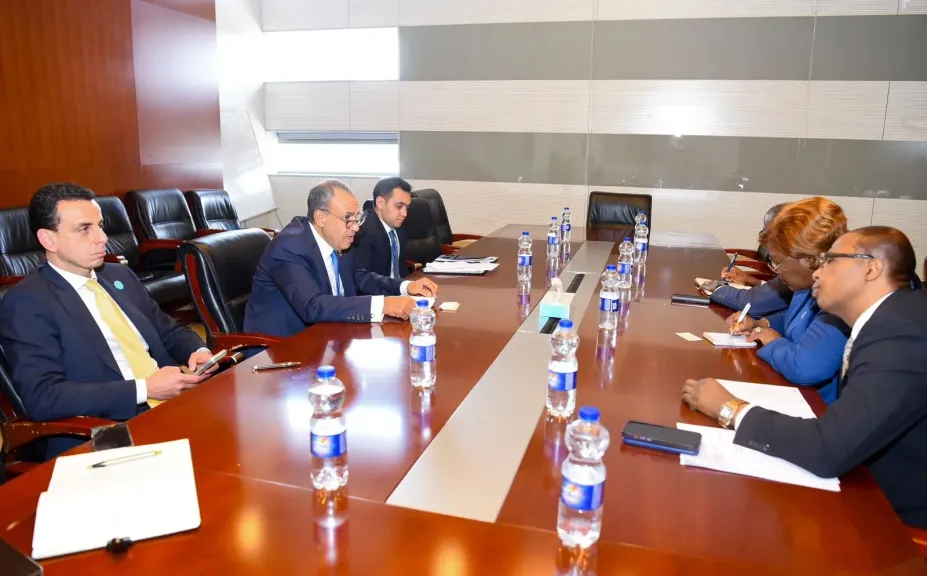 وزير الخارجية يلتقي نظيرته الإيفوارية لبحث سبل تعزيز العلاقات الثنائية والتعاون المشترك|صور