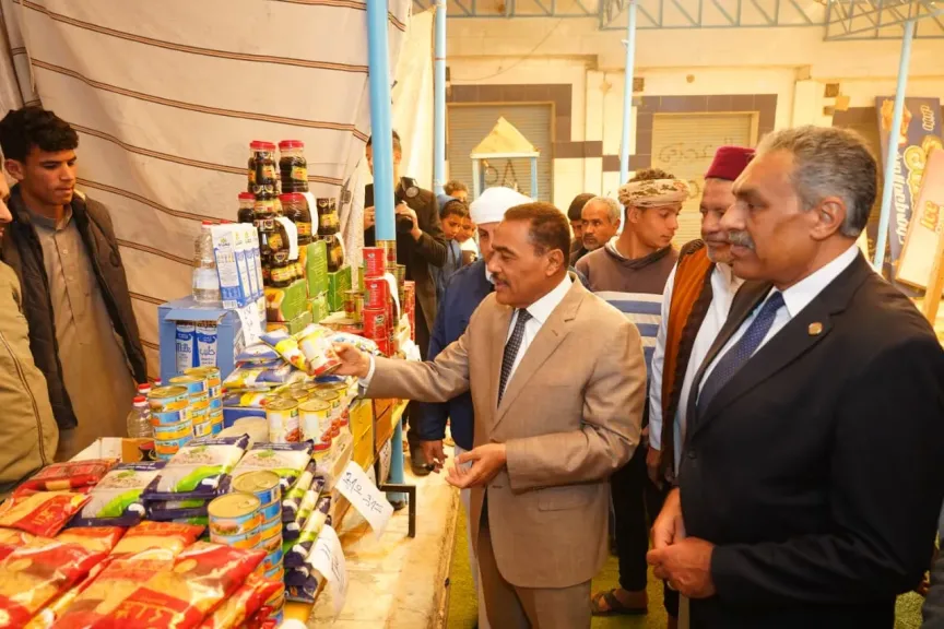 محافظ مطروح يفتتح معرض أهلا رمضان بمرسى مطروح