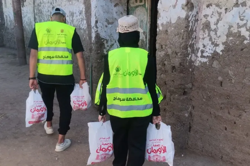 توزيع 5 آلاف عبوة غذائية ضمن مبادرة «قوافل الخير» بجميع أحياء الإسكندرية