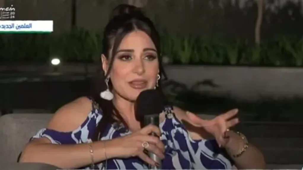 ميرنا وليد تكشف عن تفاصيل تجربتها الغنائية في مسرحية ”أبن الأصول”