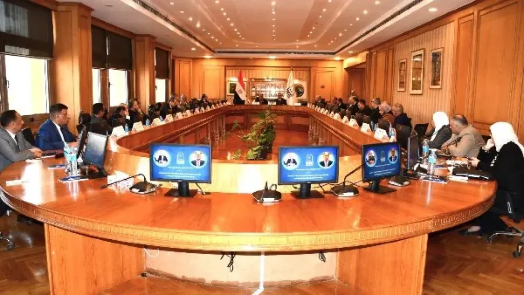 المجلس الأعلى لشئون التعليم والطلاب يعقد اجتماعه الدوري بجامعة العاصمة