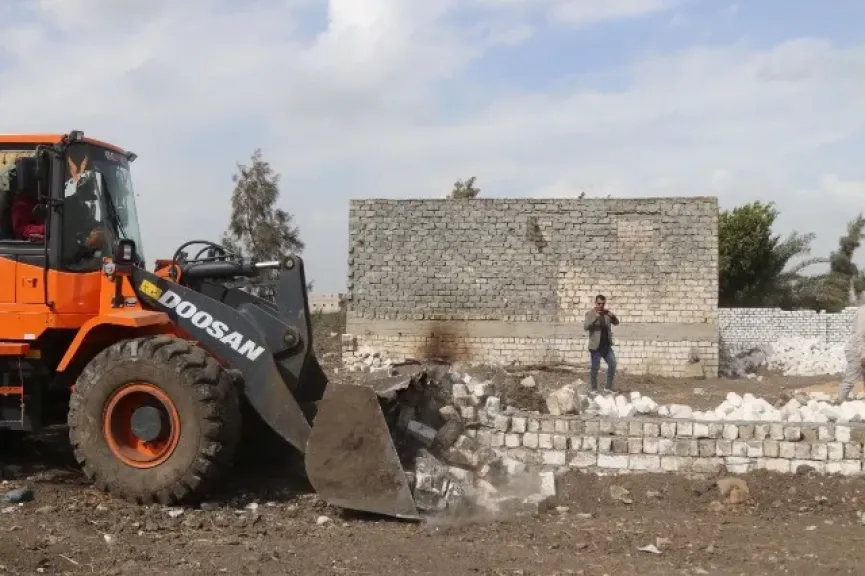 تنفيذ 16 قرار إزالة في الحامول بكفر الشيخ