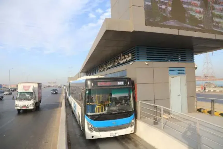 مواعيد تشغيل الأتوبيس الترددي طوال أيام شهر رمضان| صور