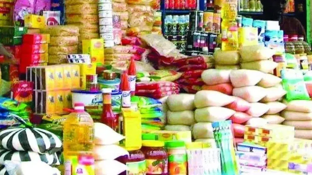 وكيل التموين بالإسكندرية يقود حملة لإحكام السيطرة على الأسواق