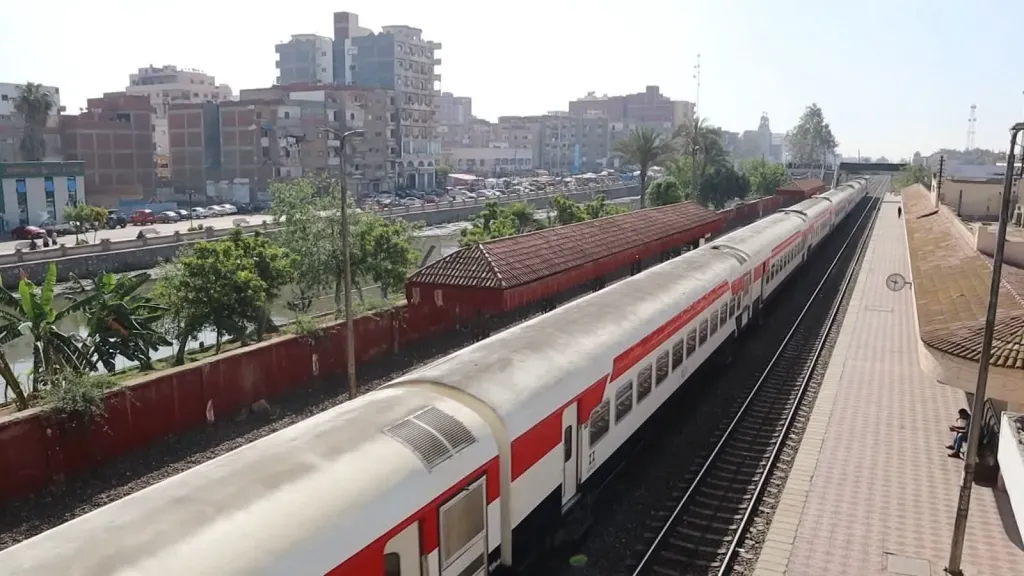 السكة الحديد تُعدل تركيب ومواعيد عدد من القطارات على خطوط الوجهين البحري والقبلي| صور
