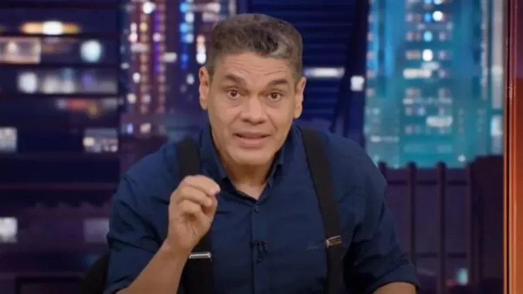 معتز عبد الفتاح: أمريكا تحطم عظام إيران والهدف الصين