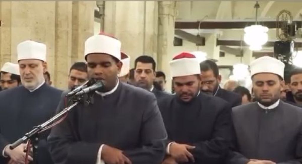 الأزهر يقدِّم الطالب أحمد زكي فوزي لإمامة المصلين في رابع ليالى رمضان