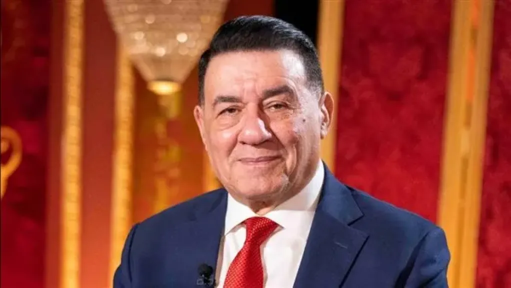 مدحت شلبي: قفلت المكالمة في وش عادل إمام