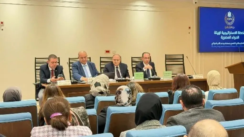 رئيس لجنة الصحة بالنواب يوصي بحل عاجل لمشكلة نقص أدوية مرضى الفشل الكلوي