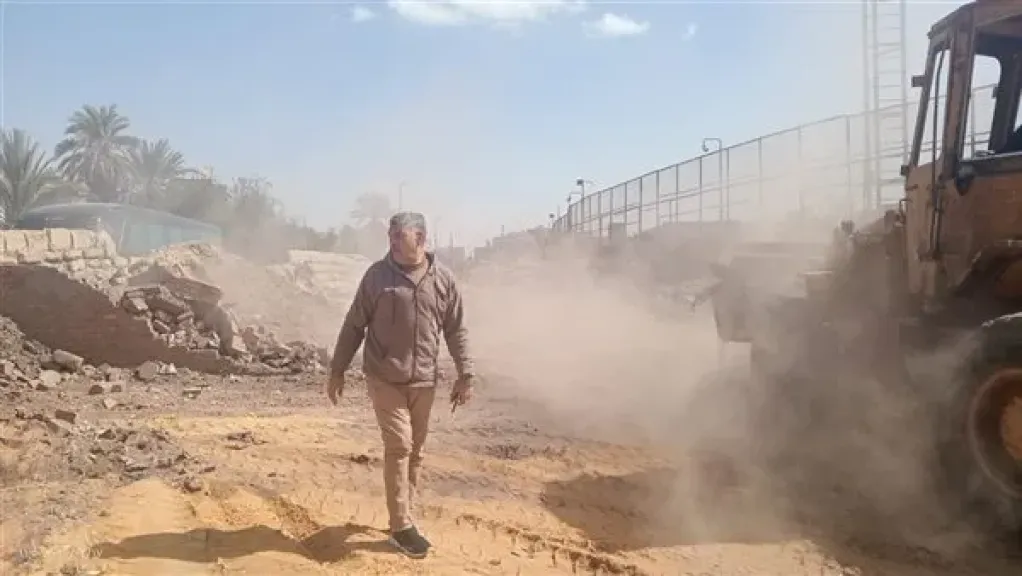 تنفيذ خطة التطوير وفتح الشوارع الحيوية المدرجة بأعمال الرصف في القاهرة