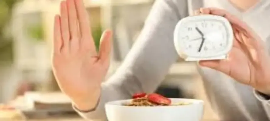 استشاري تغذية يقدم نصائح مهمة للإفطار الصحي في شهر رمضان