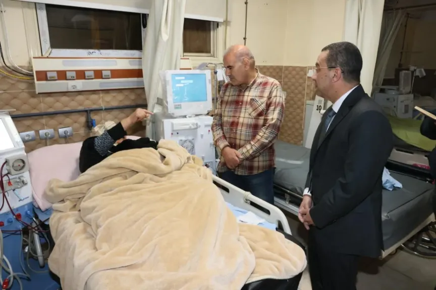 محافظ المنوفية يكافئ طاقم مستشفى الحميات بشبين الكوم