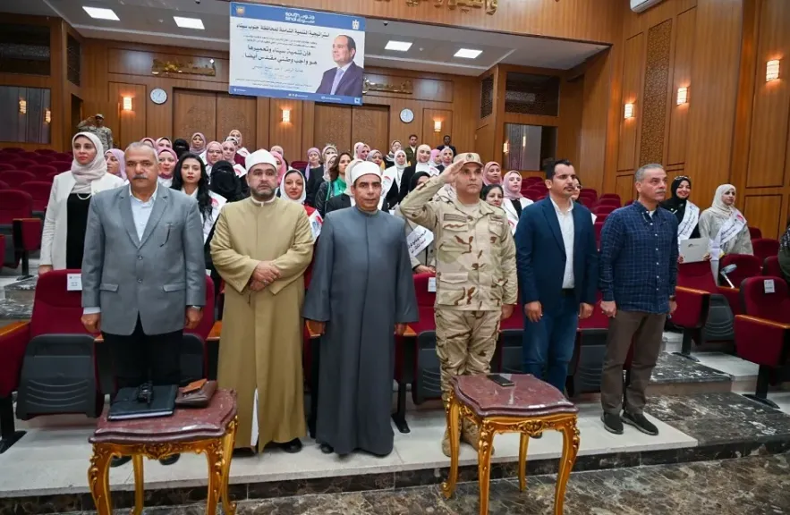 محافظ جنوب سيناء يشهد تسليم شهادات لـ49 متدربة ضمن الدفعة الثالثة من برنامج «المرأة تقود» بطور سيناء