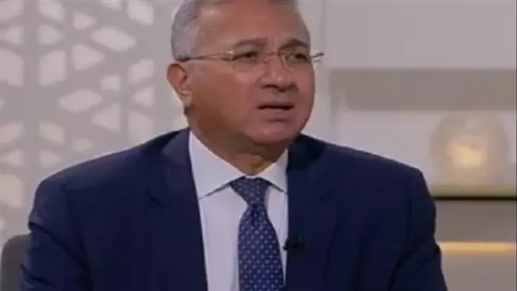 هل تقترب إيران وواشنطن من حل سلمي؟.. السفير محمد حجازي يُجيب