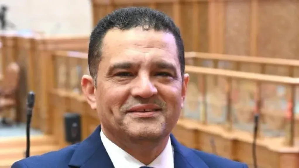 اقتراح برغبة بشأن إحلال وتجديد محطة قطار منشأة سلطان بمركز منوف