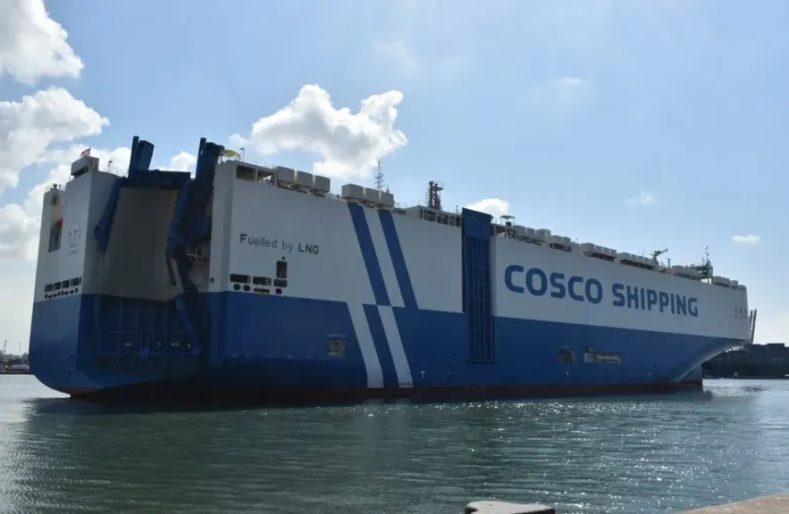 سفن من فرنسا واليابان وعُمان تعبر مضيق هرمز بالتنسيق مع إيران