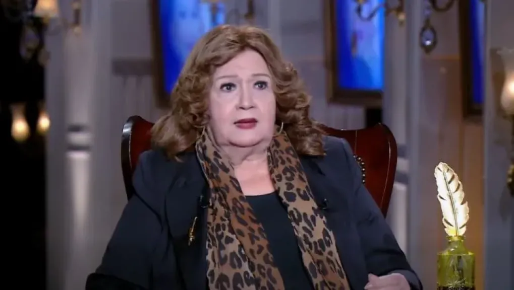 ميمي جمال: تربيت أن البنت مينفعش تسهر ولازم ترجع البيت الساعة 10.. ولا أفرض قيودي على أحفادي