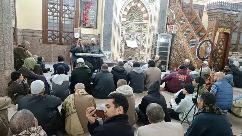 «أوقاف سوهاج» تعقد ملتقى فكريا بمسجد سيدي العارف بالله