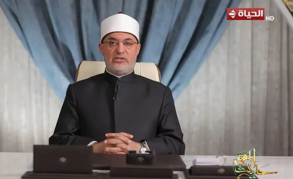 هل يجوز منح الزكاة للابنة المتزوجة غير ميسورة الحال؟ المفتي يوضح الحكم الشرعي