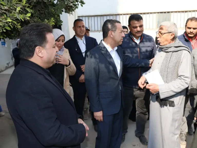 محافظ المنوفية يحيل 224 موظفا بالمستشفى المركزي في قويسنا للتحقيق