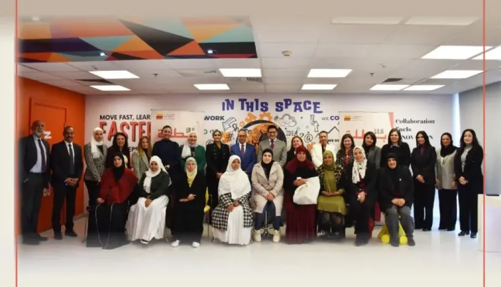 التجاري وفا بنك يحتفل مع موظفاته باليوم العالمي للمرأة بجوائز مادية وعينية ورحلة عمرة